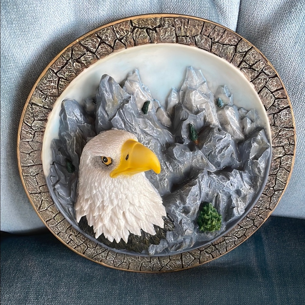 VTG Bald Eagle Collectors Plate